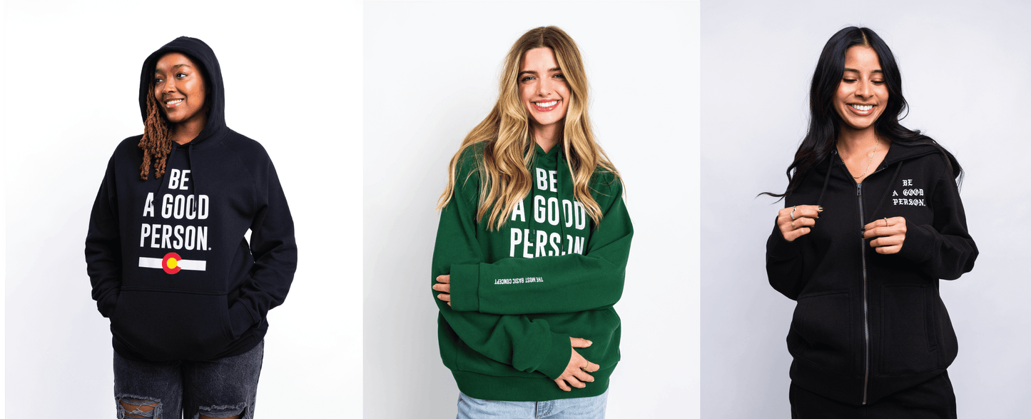 WOMEN'S HOODIES AND CREWNECKS